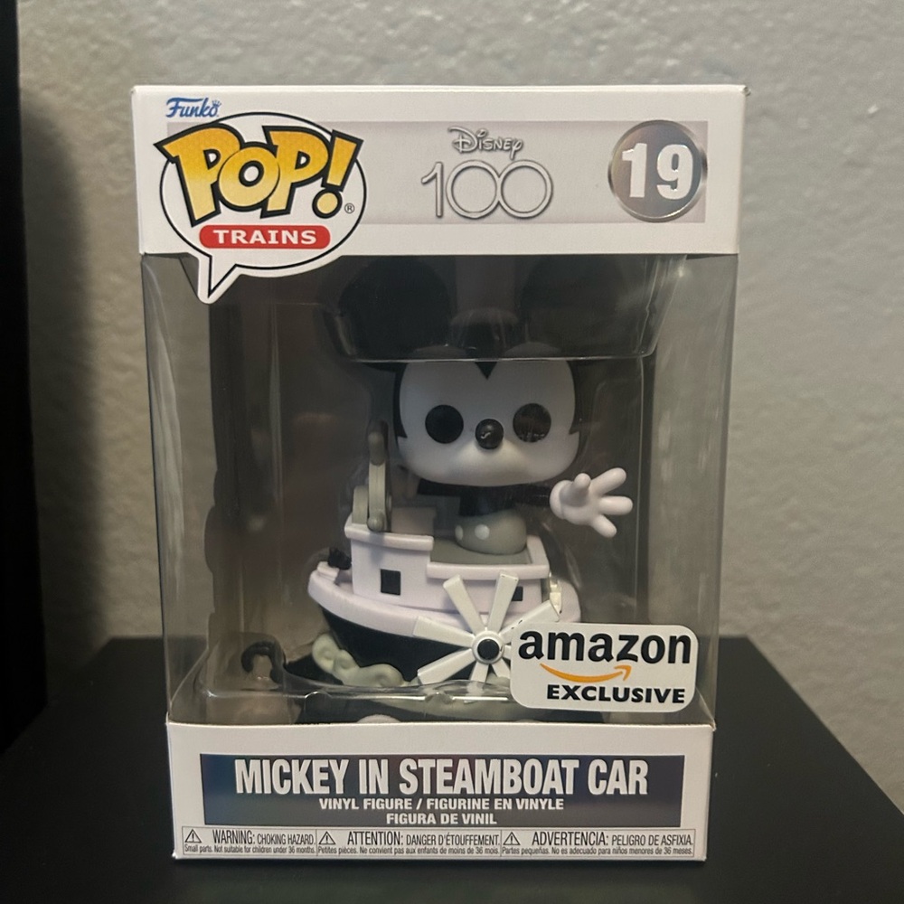 Mickey In Steamboat Car Disney 100 years 19